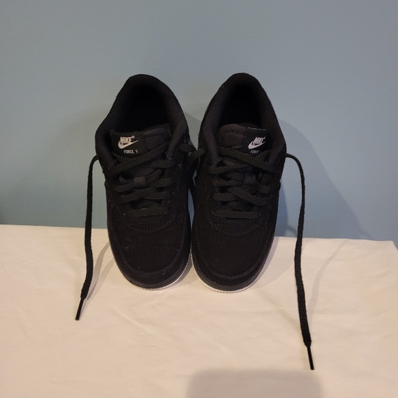 Kids black corduroy Air Force sneakers - Picture 2 of 5